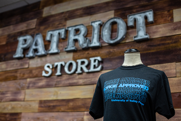 A mannequin top wearing a T-shirt in the Patriot Store.